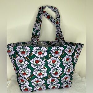 Vera Bradley Women's Outlet Ultralight Small East West Tote Lotus Sea Moss